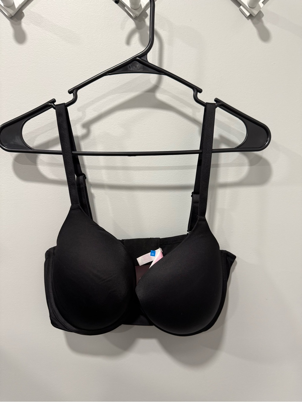 Victoria’s Secret pink sports bra size 36DD